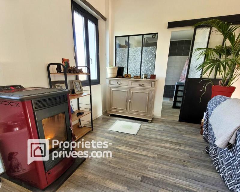 Maison - 210 m² - 9 pièces