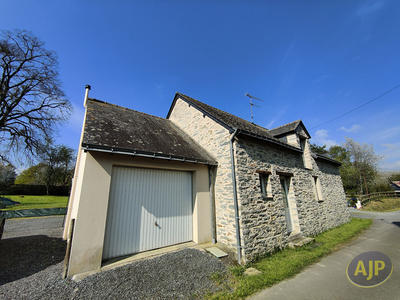 Maison - 81 m² - 5 pièces