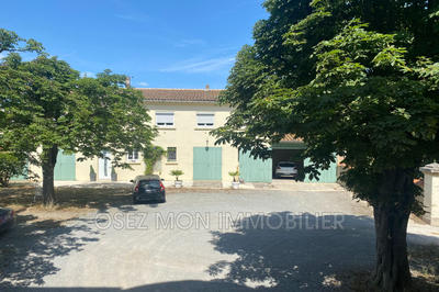 Maison - 320 m² - 14 pièces