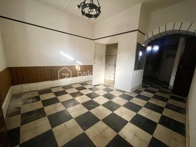 Maison - 129 m² - 7 pièces