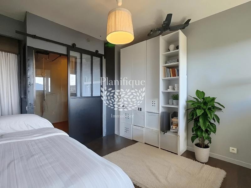 Duplex - 176 m² - 6 pièces