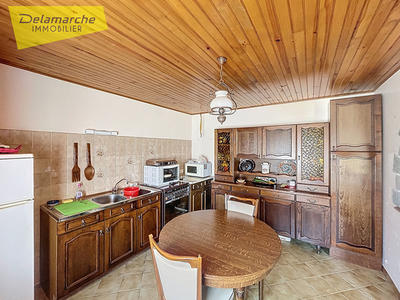 Maison - 102 m² - 6 pièces