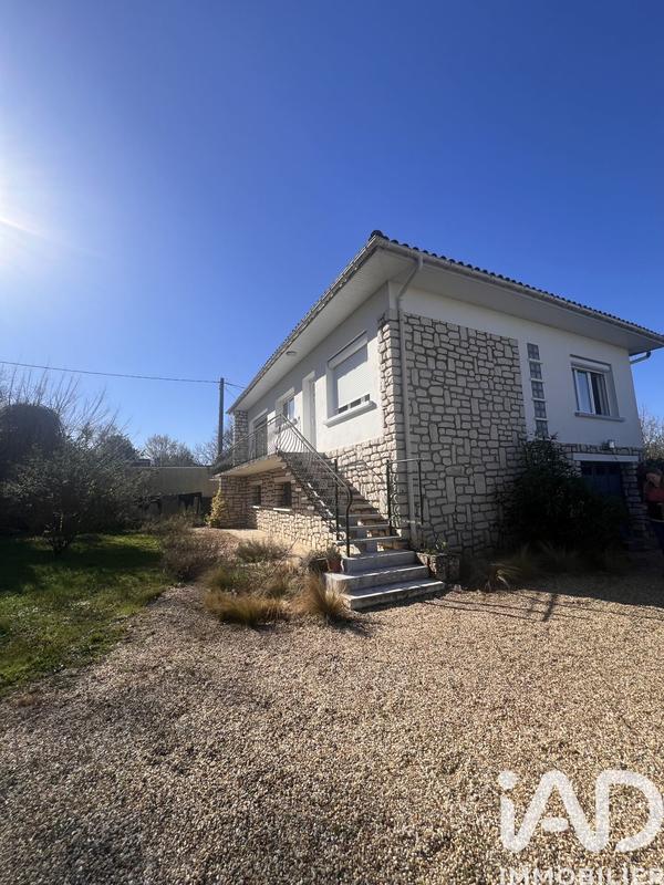 Maison - 90 m² - 3 pièces