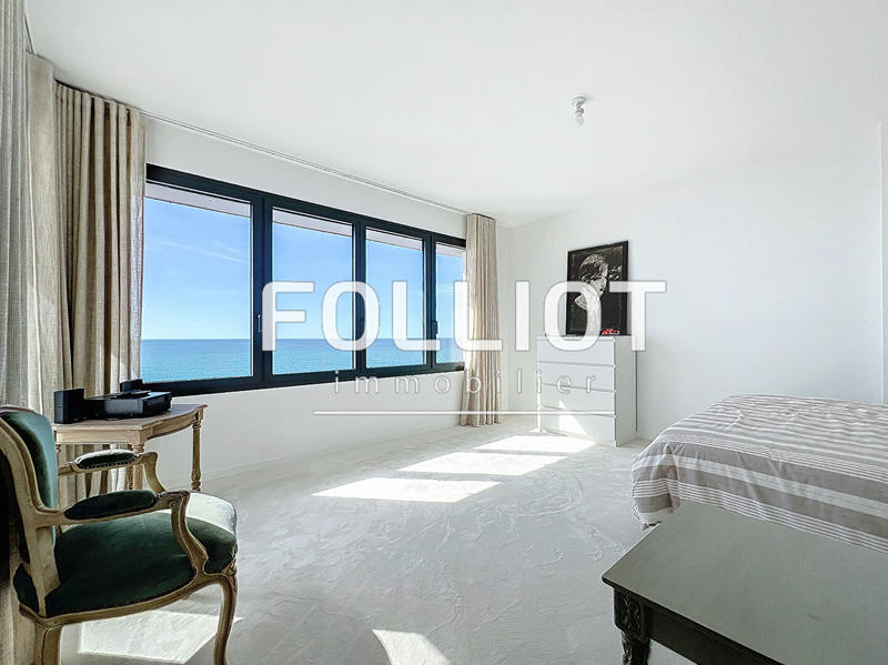 Maison - 200 m² - 7 pièces