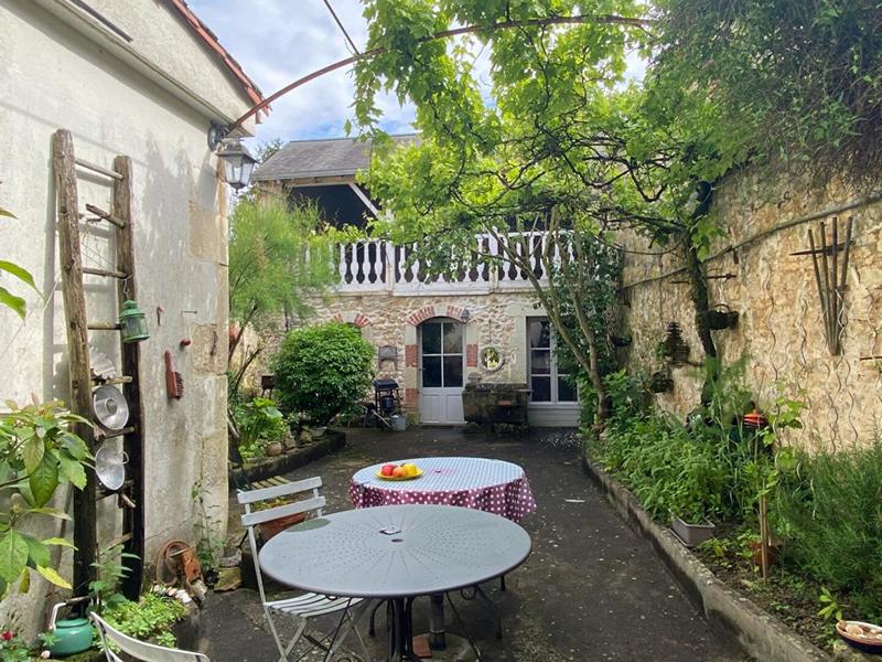 Maison de ville - 205 m² - 6 pièces