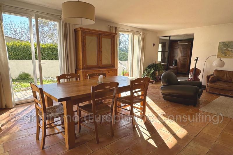 Maison - 169 m² - 6 pièces