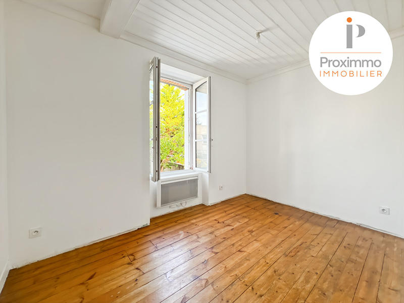 Maison - 148 m² - 8 pièces