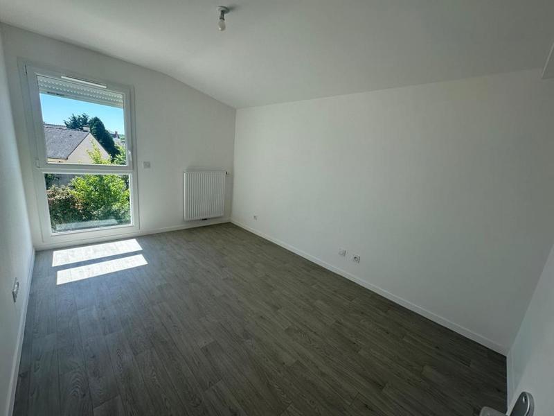 Maison - 94 m² - 5 pièces