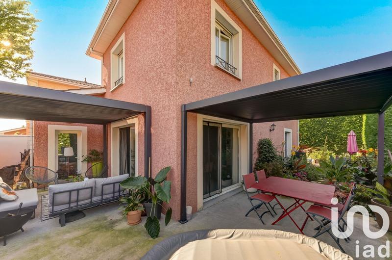 Maison - 112 m² - 5 pièces