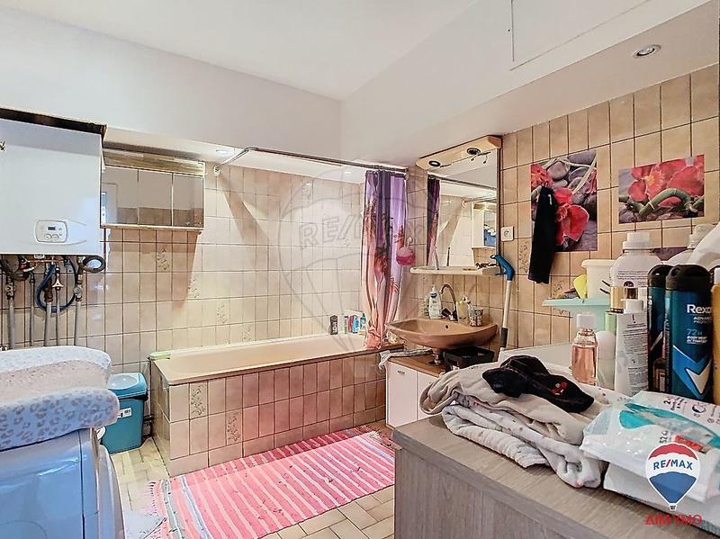 Appartement - 60 m² - 2 pièces