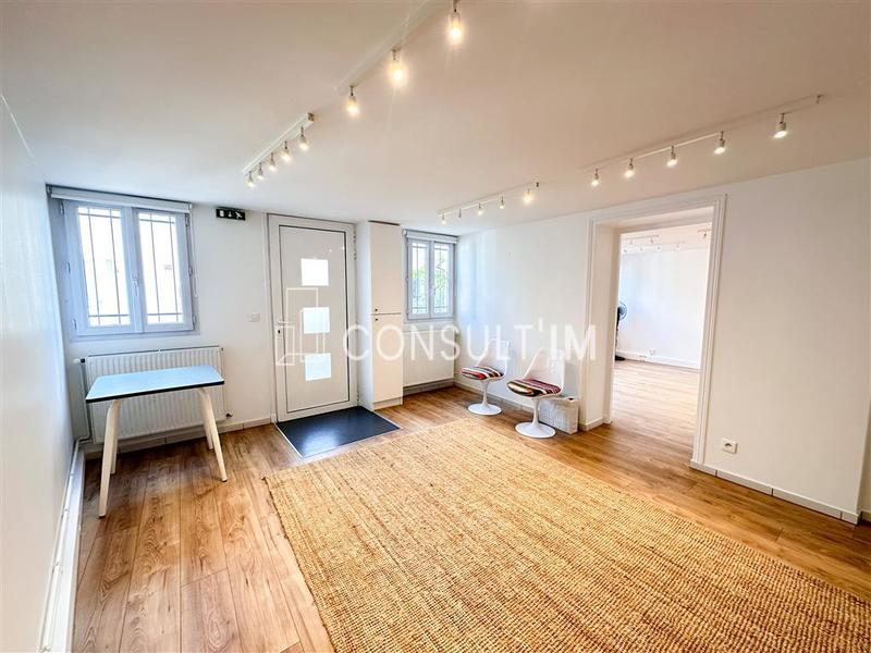 Bureau - 89 m² - 1 pièce