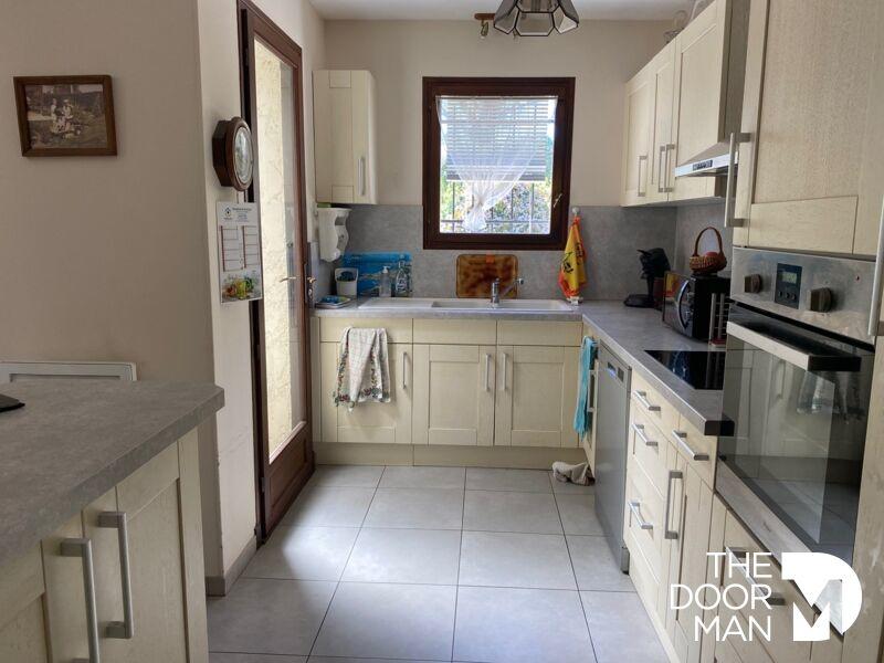 Propriété - 121 m² - 5 pièces