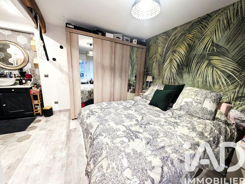 Maison de village - 100 m² - 6 pièces