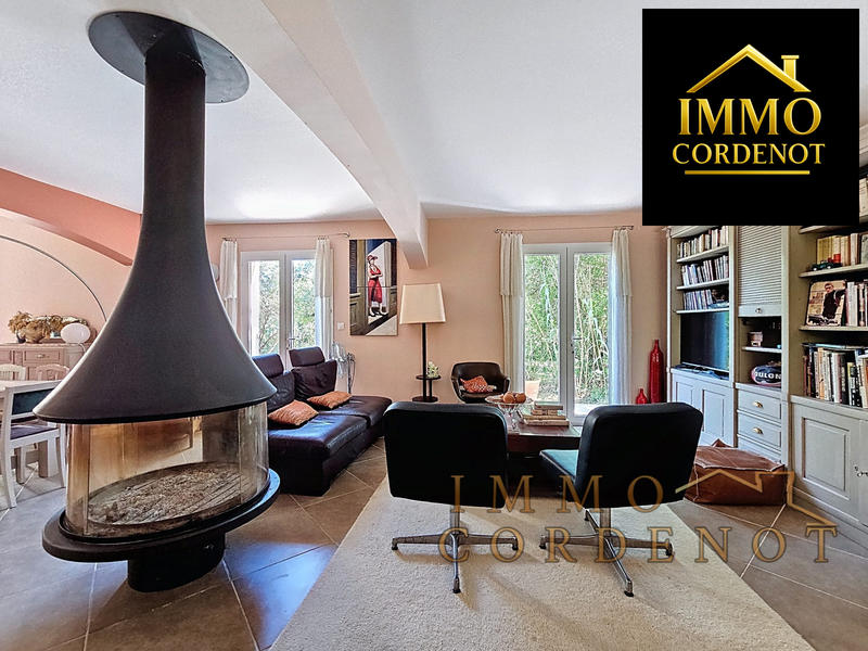 Villa - 140 m² - 5 pièces