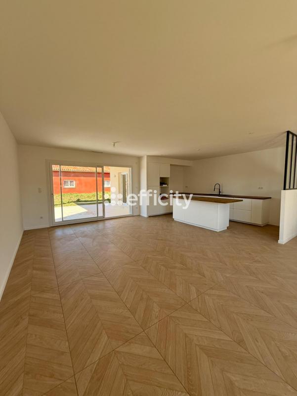 Maison - 128 m² - 4 pièces