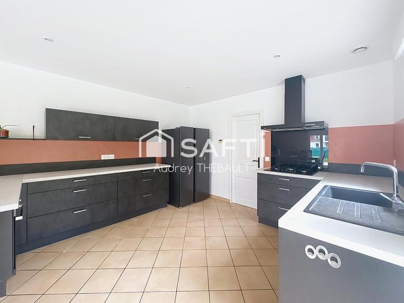 Maison - 168 m² - 7 pièces