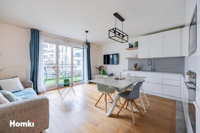 Appartement - 77 m² - 4 pièces