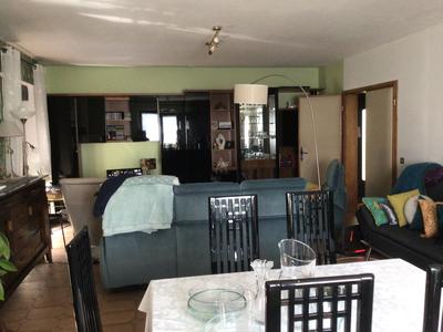 Maison - 260 m² - 10 pièces