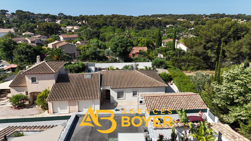 Appartement - 125 m² - 5 pièces