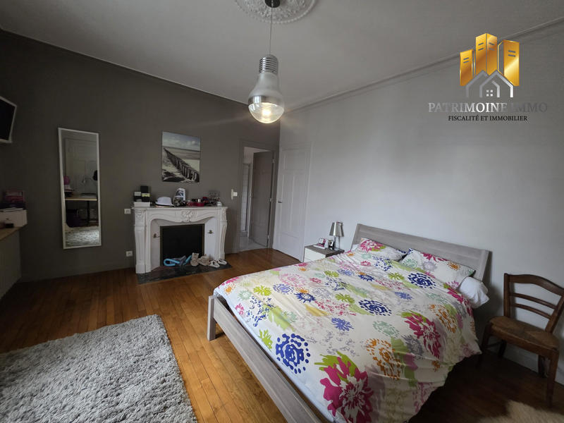 Manoir - 257 m² - 8 pièces