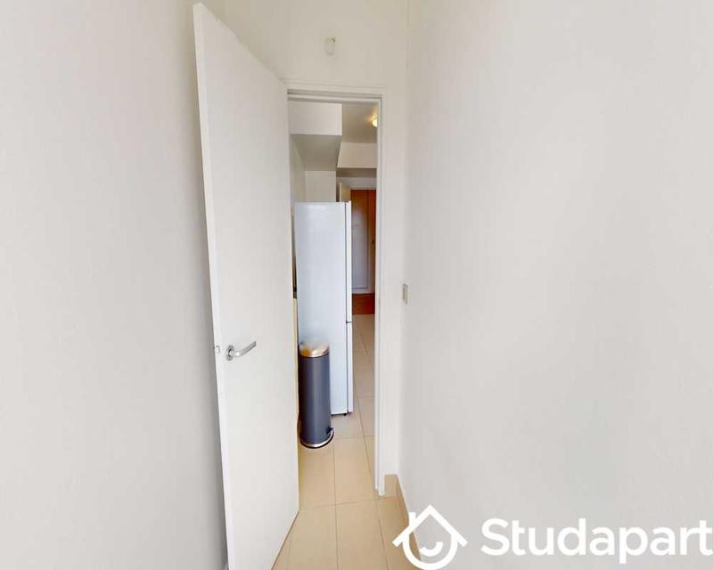 Chambre - 110 m² - 1 pièce