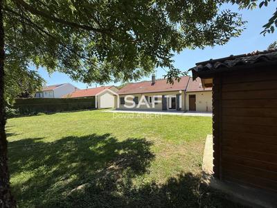 Maison - 90 m² - 4 pièces