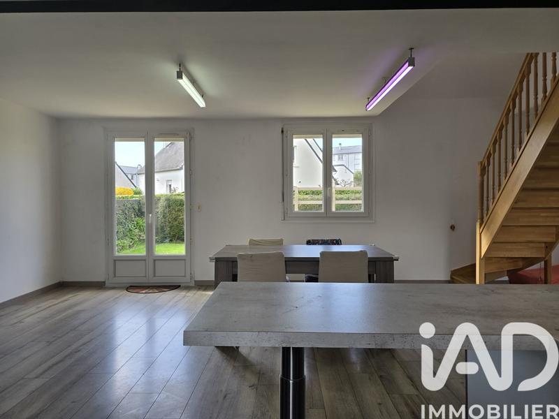 Maison - 95 m² - 5 pièces