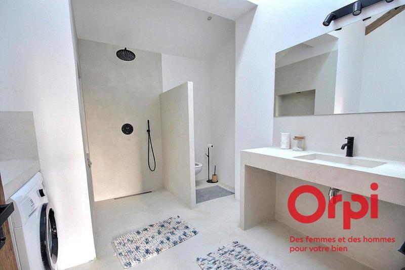 Maison - 90 m² - 3 pièces