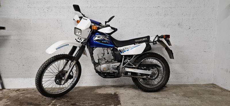Suzuki Dr 125 suzuki 0125 026