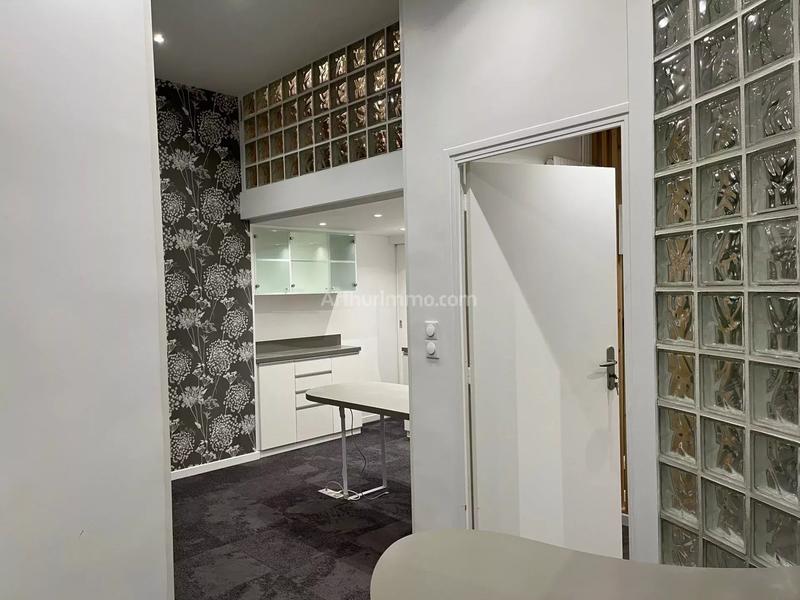 Bureau - 53 m² - 3 pièces