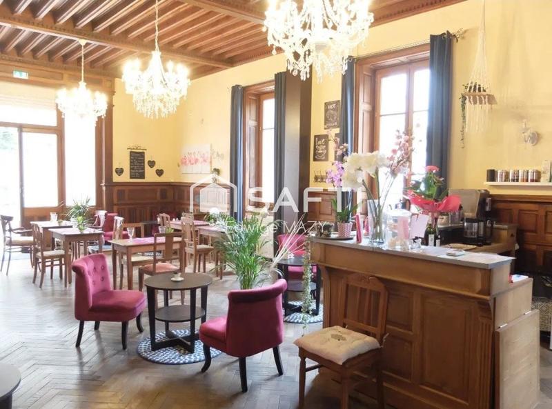 Maison - 320 m² - 14 pièces