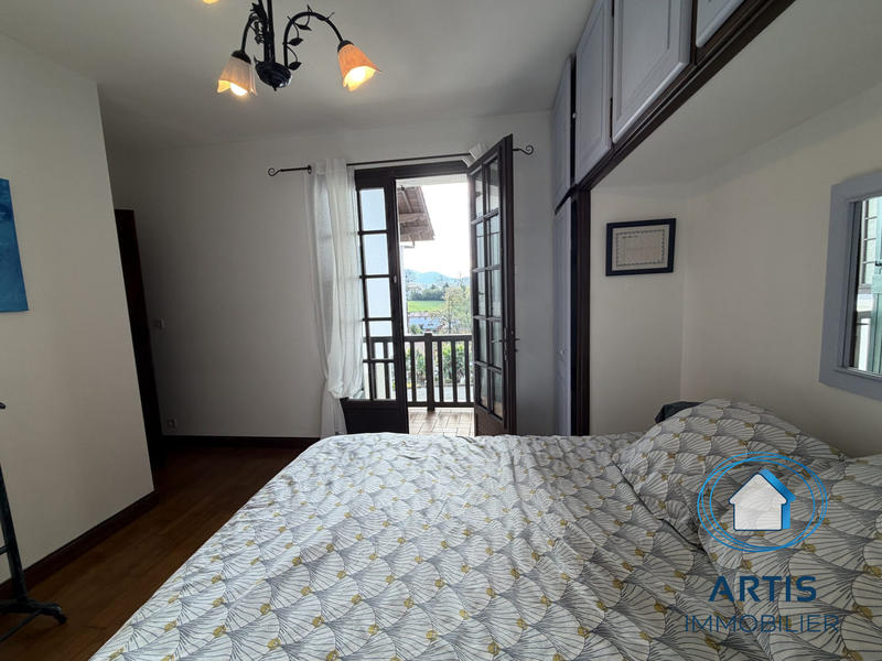 Maison - 145 m² - 5 pièces