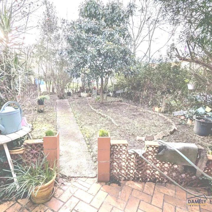 Villa - 90 m² - 5 pièces