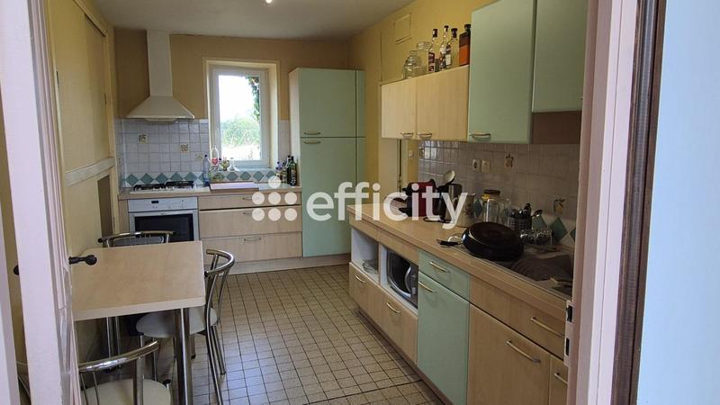 Maison - 180 m² - 6 pièces