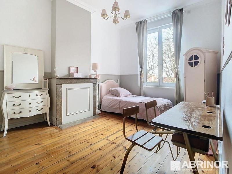 Maison bourgeoise - 162 m² - 7 pièces