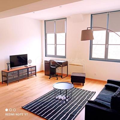 Appartement - 61 m² - 2 pièces