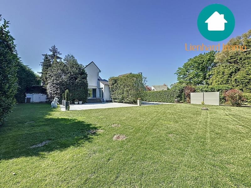 Villa - 215 m² - 7 pièces