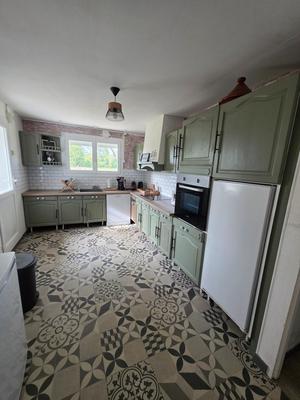 Maison - 105 m² - 4 pièces