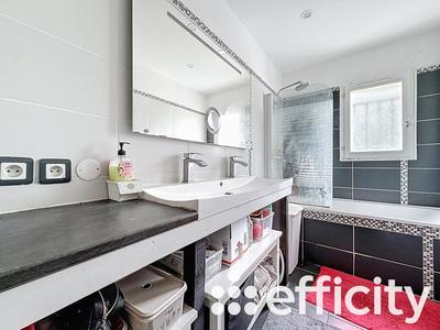 Pavillon - 117 m² - 5 pièces