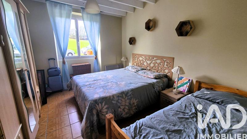 Maison - 282 m² - 8 pièces