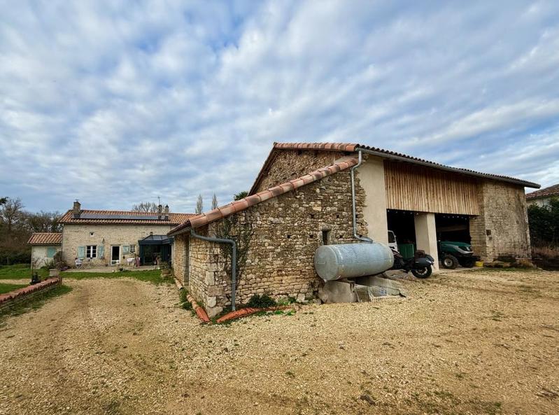 Ferme - 234 m² - 7 pièces