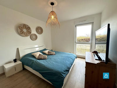 Appartement - 80 m² - 4 pièces