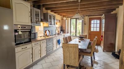 Maison - 98 m² - 4 pièces