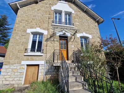 Maison - 114 m² - 5 pièces