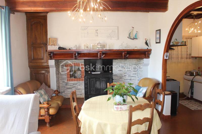 Corps de ferme - 230 m² - 7 pièces