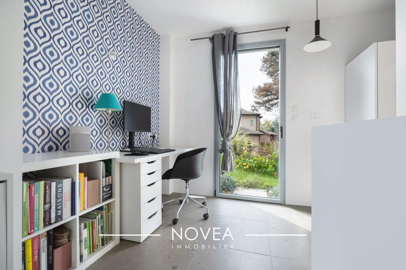 Maison contemporaine - 171 m² - 6 pièces