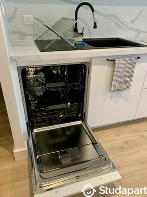 Chambre - 10 m² - 1 pièce