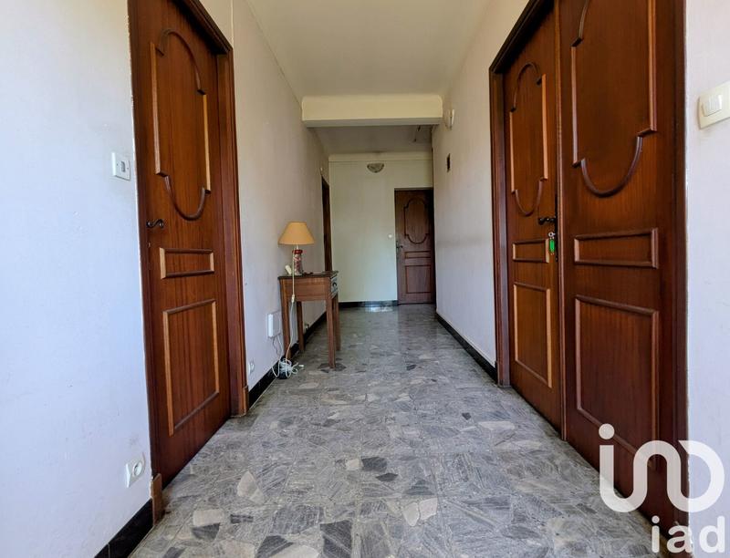 Maison - 203 m² - 5 pièces