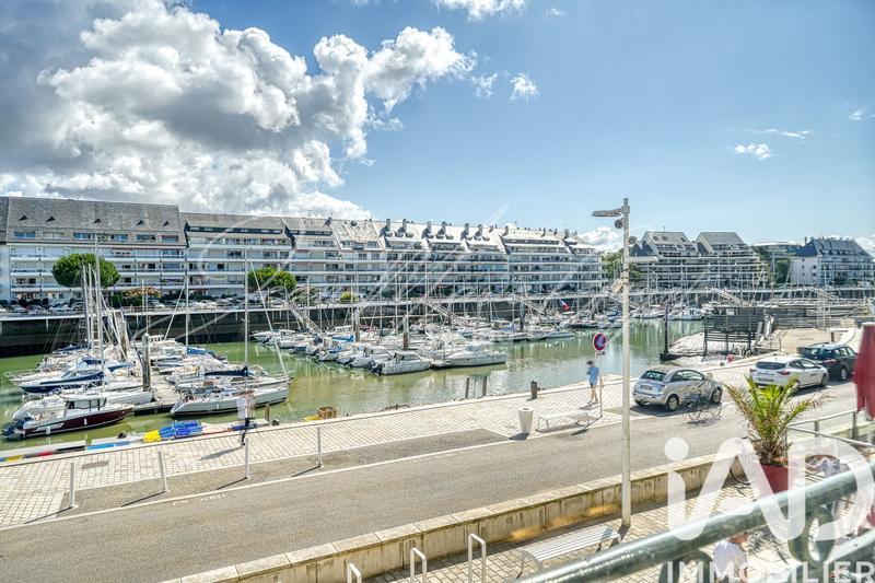 Maison - 354 m² - 12 pièces