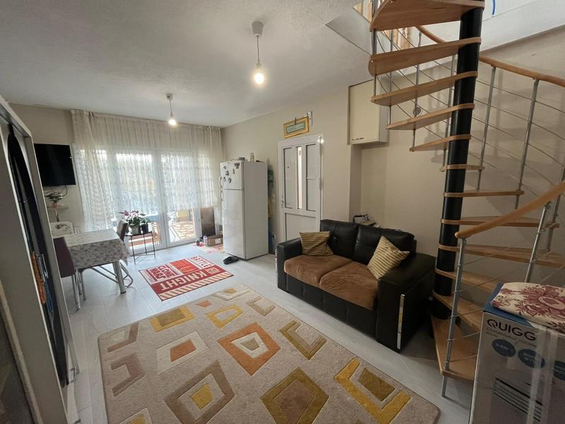 Maison traditionnelle - 140 m² - 7 pièces